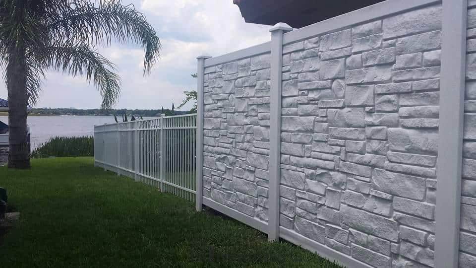 pagar tembok batu alam modern