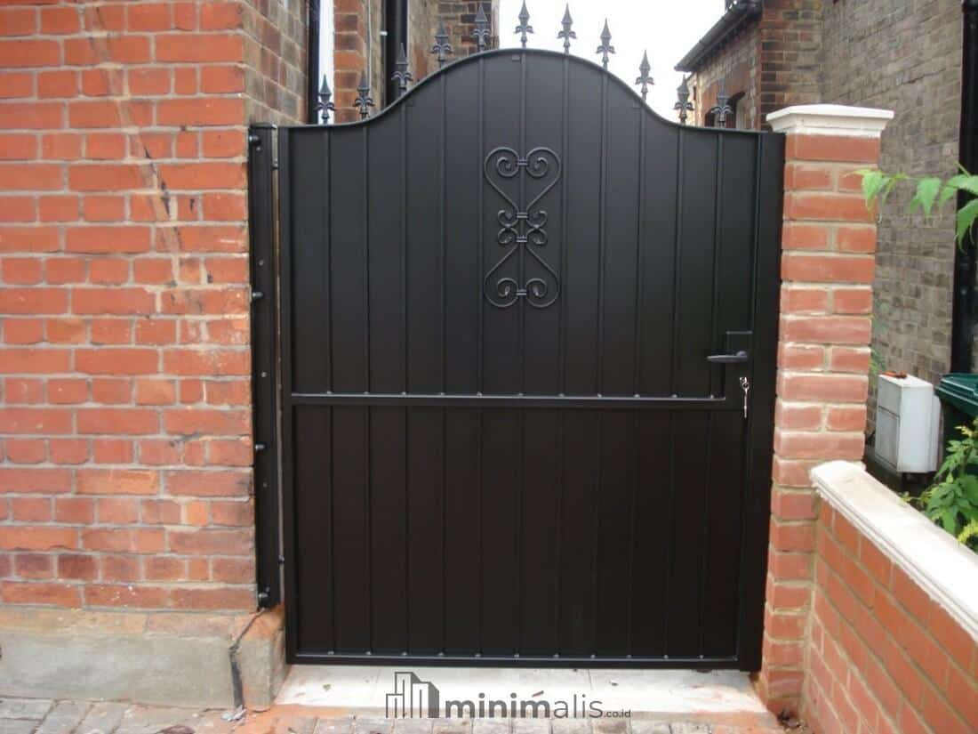 pintu pagar besi minimalis
