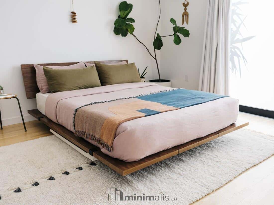sandaran tempat tidur kayu