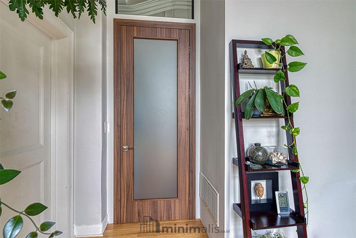 desain pintu kamar minimalis