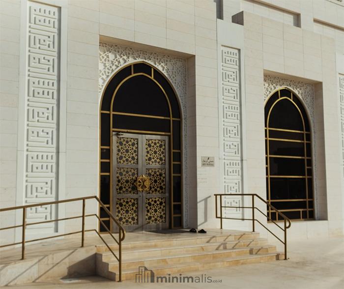 desain pintu masjid modern