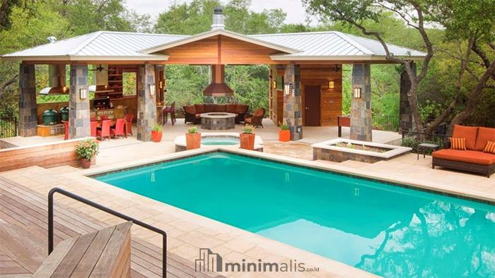 kolam renang minimalis belakang rumah