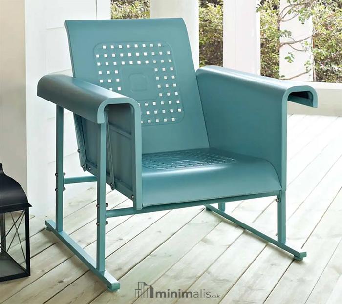 kursi besi minimalis untuk teras