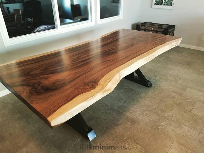 meja kayu trembesi utuh